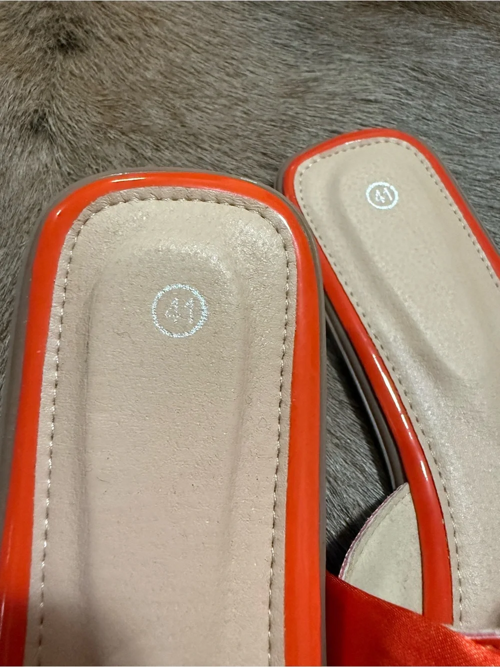 Never worn - Women’s Orange Bow Slide Sandals/Slides with Printed Scarf Accent